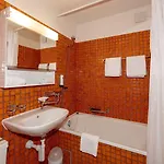 Aparthotel Serviced By Solaria 3*