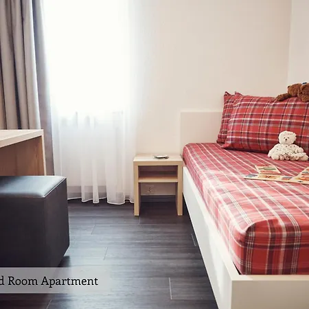 شقة فندقية باي سولاريا المخدومة