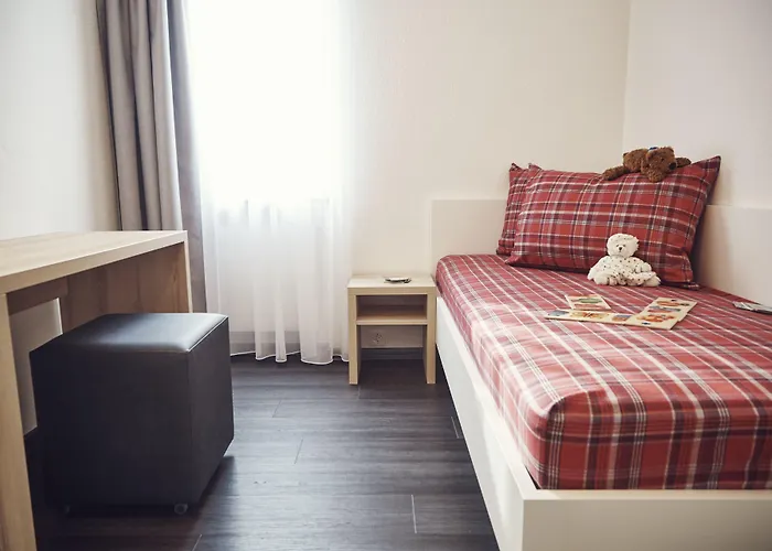 Serviced By Solaria 3* Ostrava