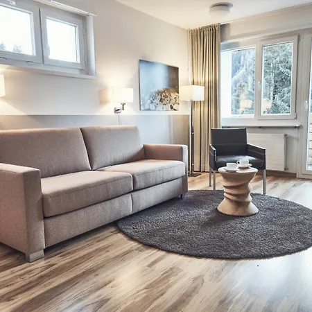 아파트호텔 Serviced By Solaria 3*