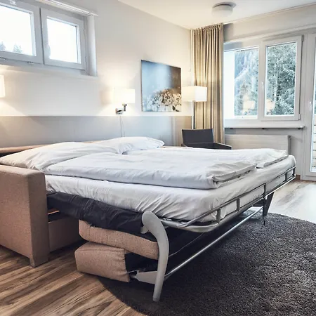 Serviced By Solaria 아파트호텔