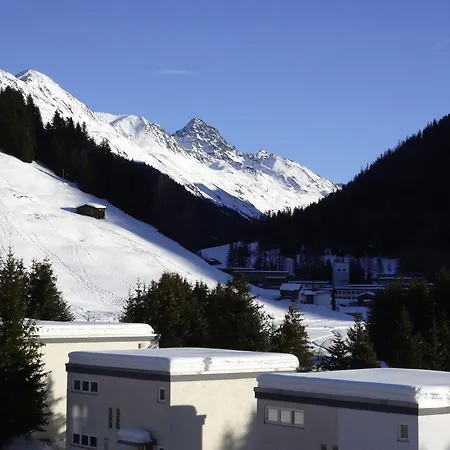 Serviced By Solaria 3* 다보스