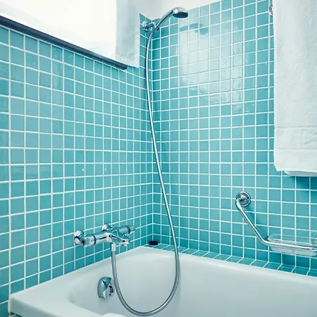 Serviced By Solaria 아파트호텔