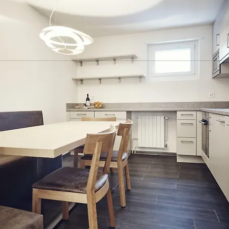 Serviced By Solaria Apartmanhotel Davos